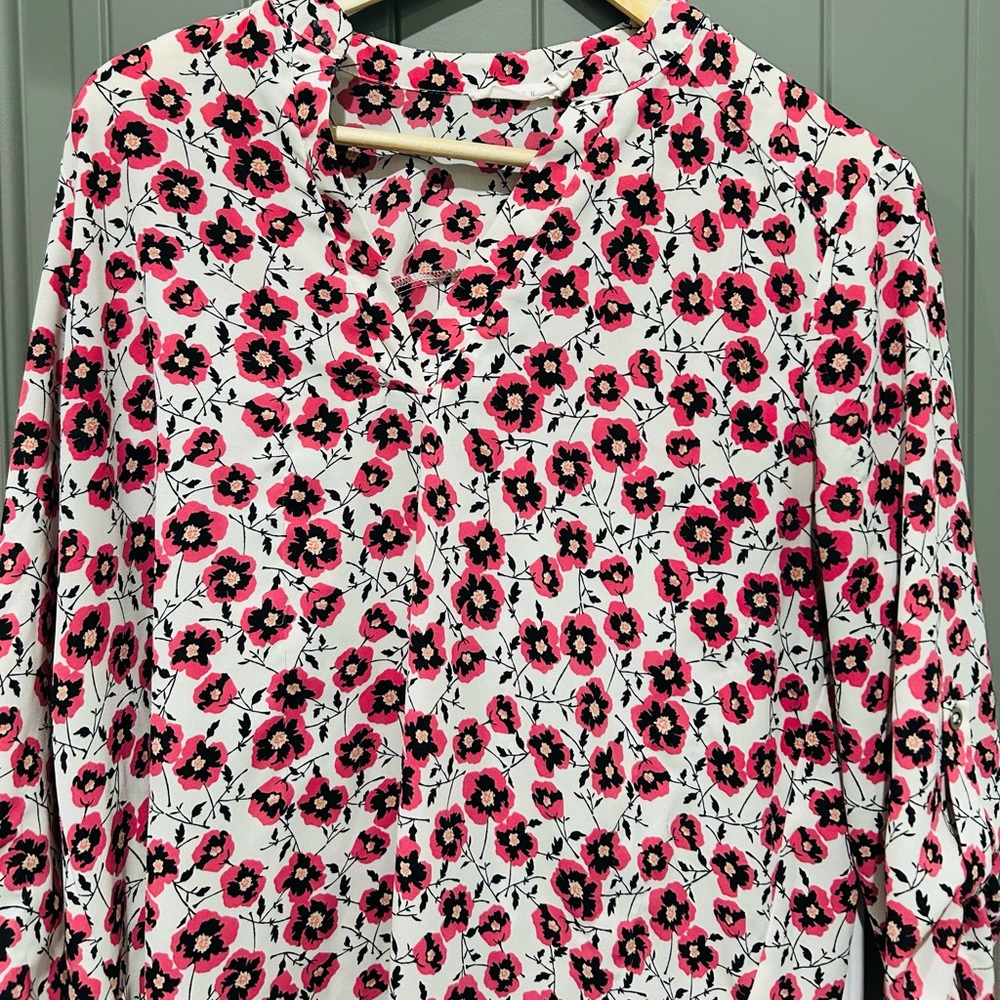 Lush Vibrant Pink and Black Floral Top